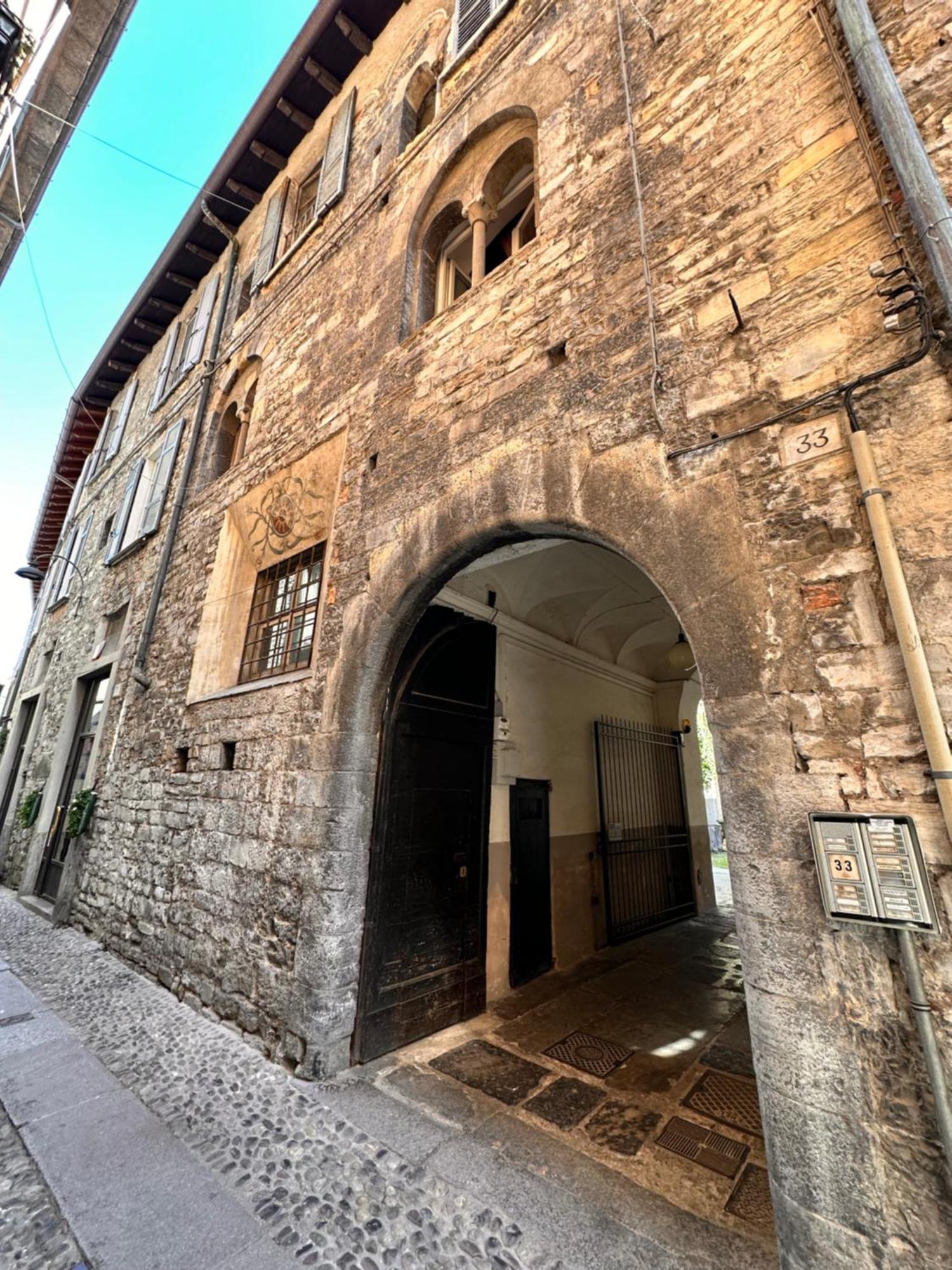 Domus Cortesella Como Exteriör bild